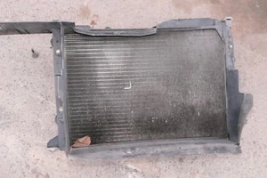 VW Passat 35i 3A Kühler Wasserkühler Lüfter 3A0121253AA 3A0 121 253 AA 1Z AFN - Bild 1 von 3
