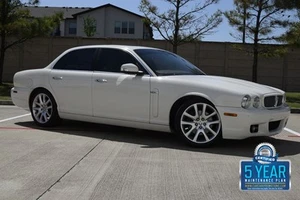2008 XJ8 LUXURY 66K LOW MILES NAV ROOF HTD/AC SEATS CLEAN - Picture 1 of 4