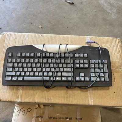 Vintage Gateway SK-9921 Standard PS2 Computer Keyboard - Black & Gray #7003988 - Image 1 of 3