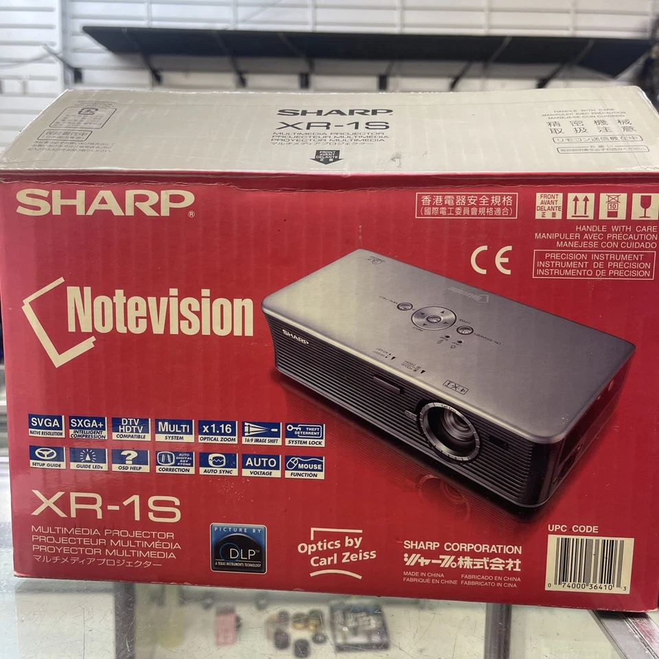 Sharp XR-32S-L DLP Projector 2600 ANSI HD 1080i/p  - Image 1 of 1