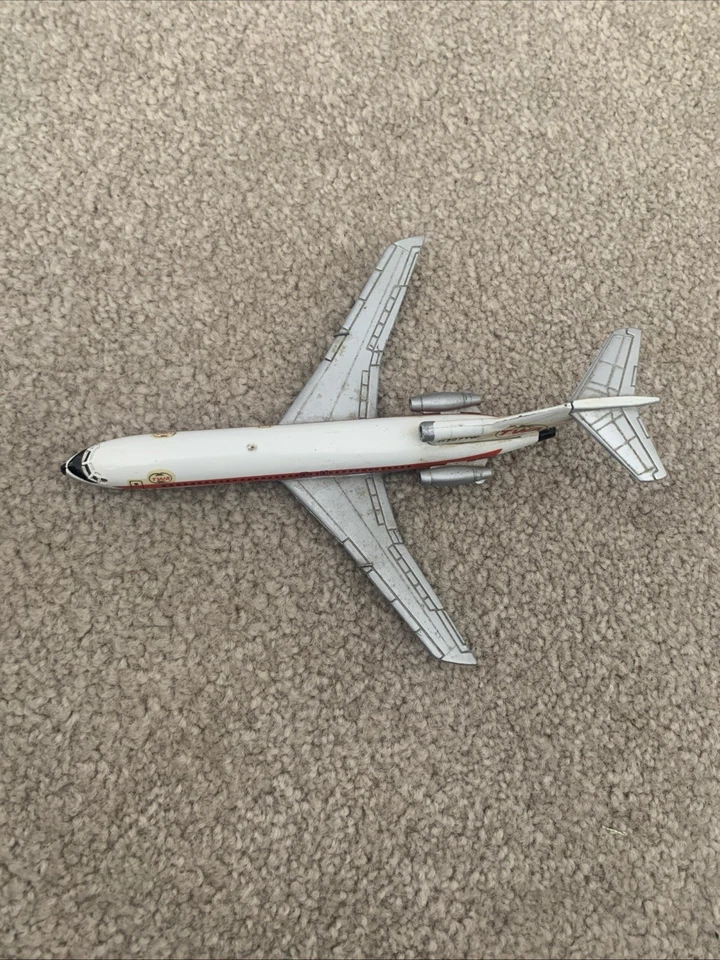 Vintage Aeromini Boeing 747 Airplane TWA N747TW  1:239 Scale Diecast - Image 1 of 4