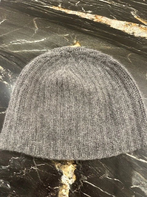 sombrero gris cachemir loro piana Foto 1 de 3