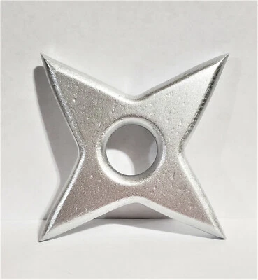 Disfraz de utilería de cosplay inspirado en Shuriken Ninja de madera plateada metálica Foto 1 de 4
