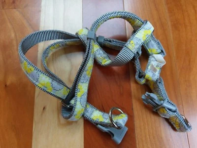 Arnés floral amarillo gris flor perro para correa de cuello pequeño ajustable superior pata Foto 1 de 4