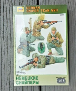 ZVEZDA 1/35 WW II GERMAN INFANTRY SOLDIERS SNIPER TEAMS 4 FIGURES KIT 3595 F/S - Picture 1 of 6