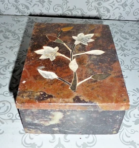 Onyx Schmuckkasten handgefertigt handgeschnitzt Blumen 4" x 3" x 1,25" ## - Bild 1 von 4