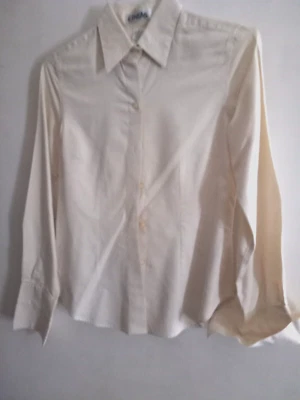 Cintas 女式象牙飞镖适合 LS 纽扣袖口衬衫尺寸 6,见尺寸 36 x24 — 第 1/4 张图片