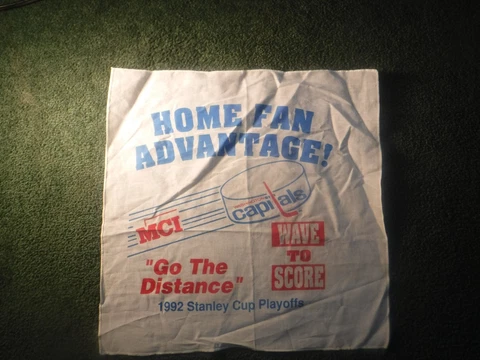 NEW Vintage WASHINGTON CAPITALS 1992 Stanley Cup Playoff Rally Towel SGA 2019 Cover
