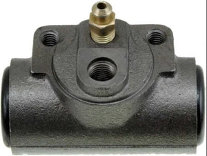 Wheel Cylinder Corvette 53-55, Bel Air 50-54, Fleetline 50-52 Rear W14497 - Picture 1 of 3
