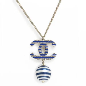 CHANEL CC Logo resin pearls border marine pendant Necklace , Blue & AB0766 - Picture 1 of 6