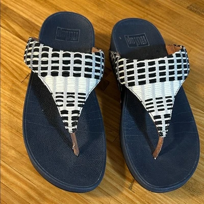 Fitflop Women's Lulu Leather Toe-Thongs Sandal Size 8 - Image 1 of 4