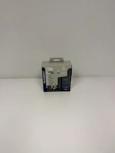 Motorola T383 Two Way Radios Walkie Talkies Brand New - Picture 1 of 17