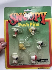 Vintage Peanuts Snoopy Woodstock Stecknadeln Daumenklammern Schmetterling Original - Bild 1 von 8