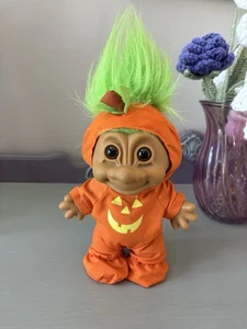 Russ Berrie Troll Kidz Halloween Pumpkin Costume Green Hair & Hat 8" Large - Picture 1 of 6