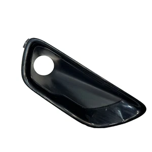 OEM Jeep Grand Cherokee 2016-2021 Front Right Passenger Side Fog Lamp Bezel Trim - Picture 1 of 4