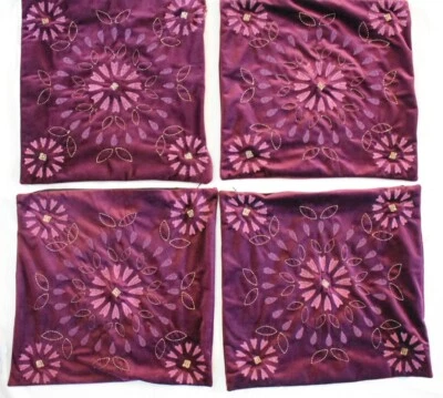 Conjunto de 4 capas de travesseiro Sonoma Burgundy Velvet Medallion 16 X 16 - Imagem 1 de 4