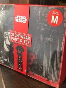 New Disney Star Wars Sleepwear Pant & Tee Holiday Theme Sleepwear Size MEDIUM - Picture 1 of 7