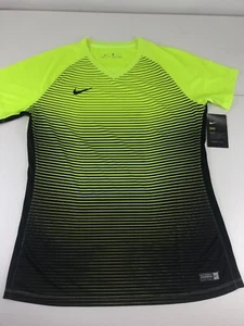 NWT Nike Aeroswift Women’s Sz Large L Official Pro Soccer Jersey Volt NEW - Picture 1 of 8