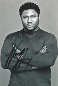 GAME OF THRONES/SWEET TOOTH: NONSO ANOZIE SIGNED 6x4 PORTRAIT PHOTO+COA - Picture 1 of 1