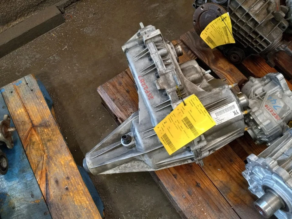 GMC YUKON XL 1500 2003-2006 CAJA TRANSFERENCIA 1668949 Foto 1 de 1