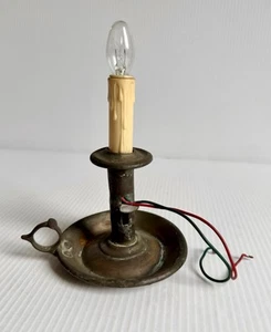 Antiguo candelabro push-up cámara de latón granja primitivo eléctrico - Imagen 1 de 10