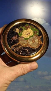 Vintage Japanese Cloisonné Enamel Porcelain Trinket Box. 10cm x 5cm - Picture 1 of 9