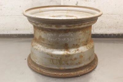 1990 年本田 FourTrax 300 TRX300 2x4 前轮 RIM I5 — 第 1/4 张图片