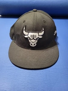 Chcago BULLS New Era 59Fifty NBAMens Hat  Fitted Cap Size 7 1/2 - Picture 1 of 6