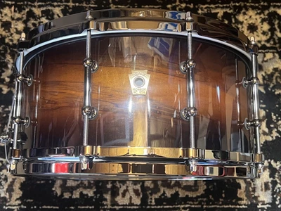 Ludwig 6.5" x 14" Classic Maple Exotic Snare Drum - Black Gold Burst - Image 1 of 4