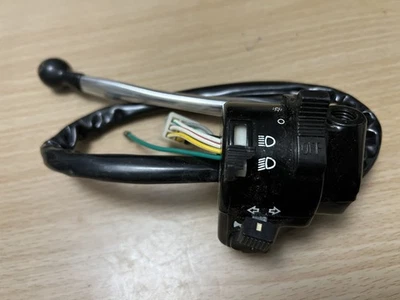 SUZUKI GP100 GP125 POSVENTA INTERRUPTOR MANO IZQUIERDA MONTAJE NOS CON PALANCA EMBRAGUE Foto 1 de 4