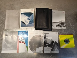 CARNET ENTRETIEN POCHETTE TOYOTA AURIS 1.4 D4D - Picture 1 of 9