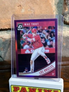 2018 Panini Donruss Optic - Pink Prizm Batting, Leg Kick #121 Mike Trout - Picture 1 of 2