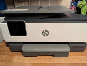 HP OfficeJet Pro 8022E stampante multifunzione - Foto 1 di 7