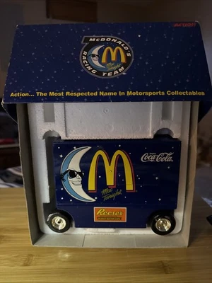 RARO 1997 Bill Elliott #94 McDonald’s Mac Tonight Pit Wagon Bank, De colección con Caja Foto 1 de 3