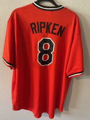 Camiseta masculina Majestic Cal Ripken Jr. Baltimore Orioles laranja tamanho extra grande - Imagem 1 de 4