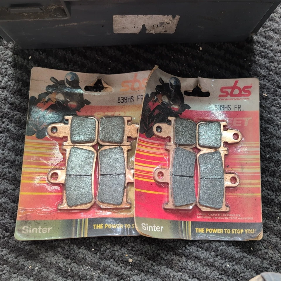 Pastilhas de freio sinterizadas de rua SBS 839HS *2 pares* Yamaha YZF R1 2007-2014 MT-01 VMAX - Imagem 1 de 1