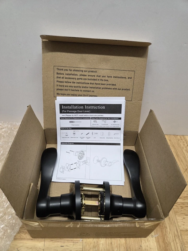 Amazon Basics Palanca de Puerta Victorial con Cerradura, Negro Mate (NUEVO) Foto 1 de 1