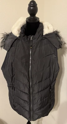 Chaqueta acolchada con capucha Green Tea talla XL Foto 1 de 4