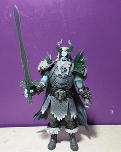 McFarlane DC Multiverse The Frost King COMPLETE BAF BUILD A FIGURE ACTION FIGURE - Picture 1 of 3