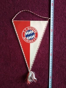 Vecchio pennant calcio - FC BAYERN MUNICH / PREZZO PIÙ BASSO!!! - Foto 1 di 1