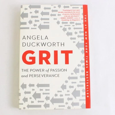 GRIT: The Power of Passion and Perseverance by Duckworth, Angela Foto 1 de 4