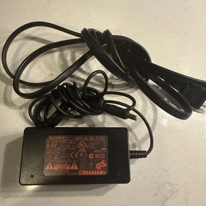 Genuine OEM Sony Charger AC Power Adapter AC-FX150 For Portable DVD Player - Picture 1 of 3