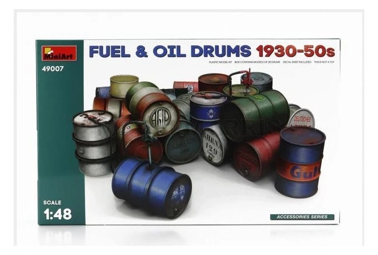 FUEL & OIL DRUMS 1930-50s KIT 1 48 Miniart Kit Diorami Modellino Nuovo