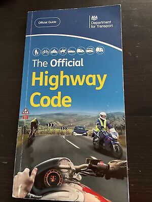 The Official DVSA Highway Code (2015) By Driver And Vehicle Standards Agency... • 2.41£