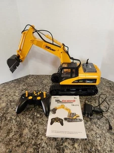 Top Race TR-211 Radio Control Excavator 15 Channel Fully Functional 7.2 Volt Bat - Picture 1 of 23