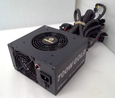 Enermax RevolutionDUO 700W ERD700AWL-F 80+ Gold Full Modular Power Supply - Image 1 of 4