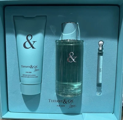 Tiffany & Co. Tiffany Love Juego de Regalo de 3 Piezas Eau de Parfum para Mujer NUEVO EN CAJA Foto 1 de 4