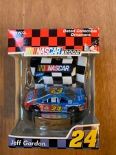 Jeff Gordon #24 NASCAR 2002 Collectible Ornament New in Box