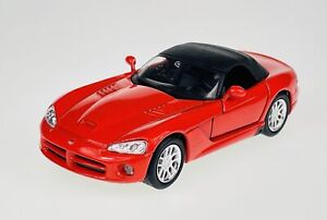 WELLY 2003 DODGE VIPER SRT-10 WITH ROOF RED 1:34 DIE CAST METAL NEW IN BOX