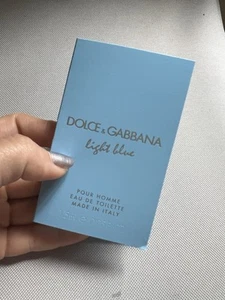 Light Blue by Dolce & Gabbana 0.05 oz Vial EDT  .05 pour homme New - Picture 1 of 2